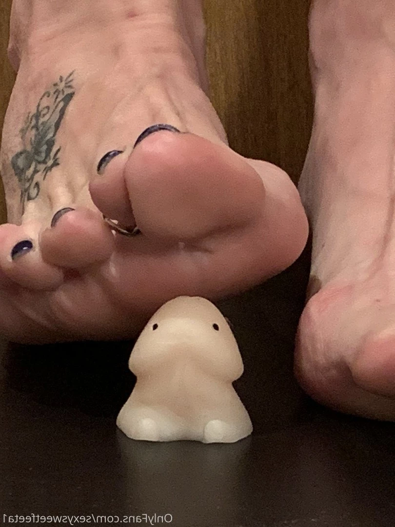 sexysweetfeetana [ sexysweetfeeta1 ] Onlyfans leaked photo 2729861 on Hotleaks.tv