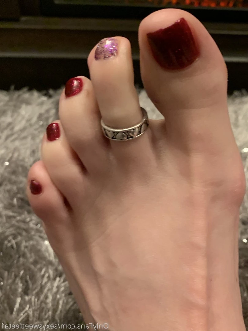 sexysweetfeetana [ sexysweetfeeta1 ] Onlyfans leaked photo 2729905 on Hotleaks.tv