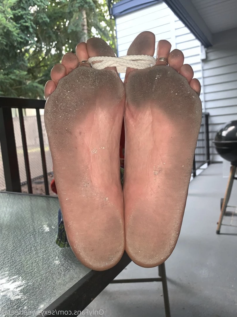 sexysweetfeetana [ sexysweetfeeta1 ] Onlyfans leaked photo 2730274 on Hotleaks.tv