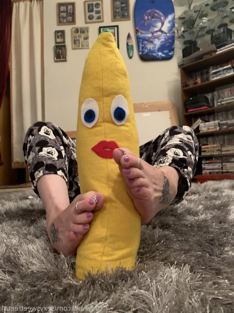 sexysweetfeetana [ sexysweetfeeta1 ] Onlyfans leaked photo 2730559 on Hotleaks.tv