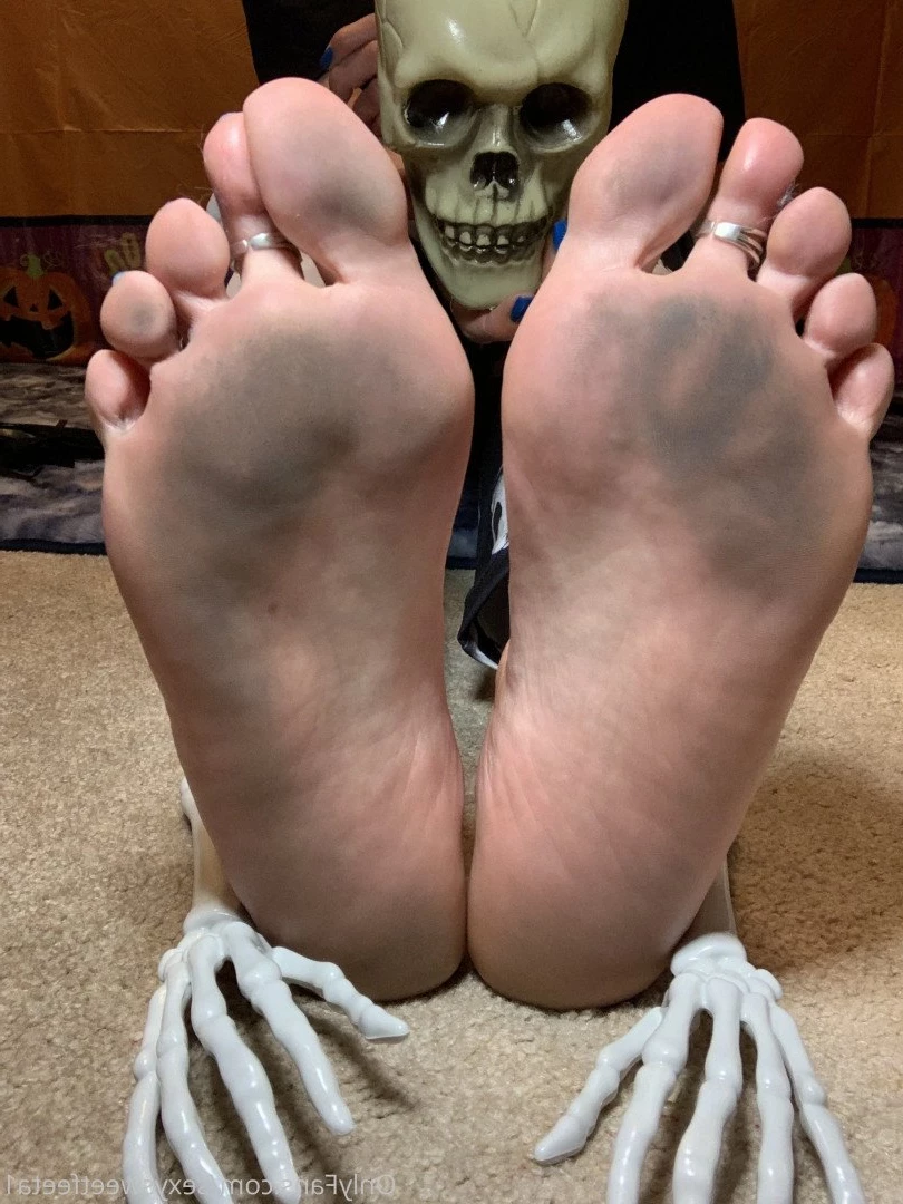 sexysweetfeetana [ sexysweetfeeta1 ] Onlyfans leaked photo 2731313 on Hotleaks.tv