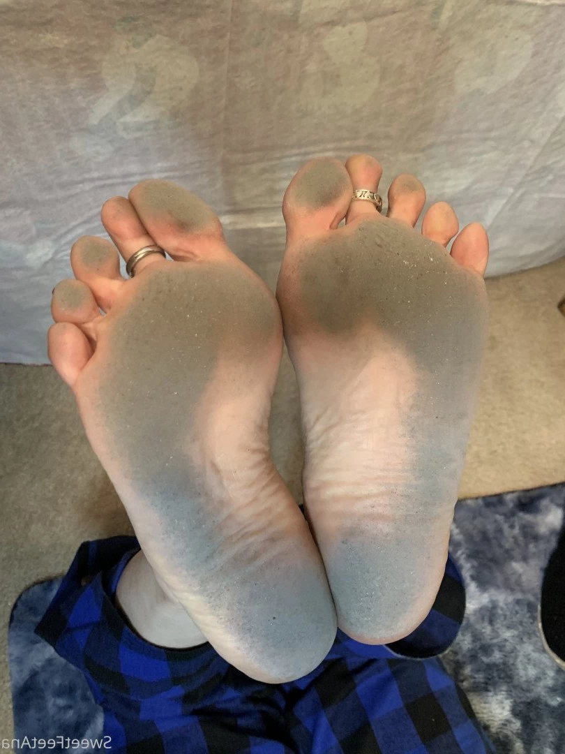 sexysweetfeetana [ sexysweetfeeta1 ] Onlyfans leaked photo 2732666 on Hotleaks.tv
