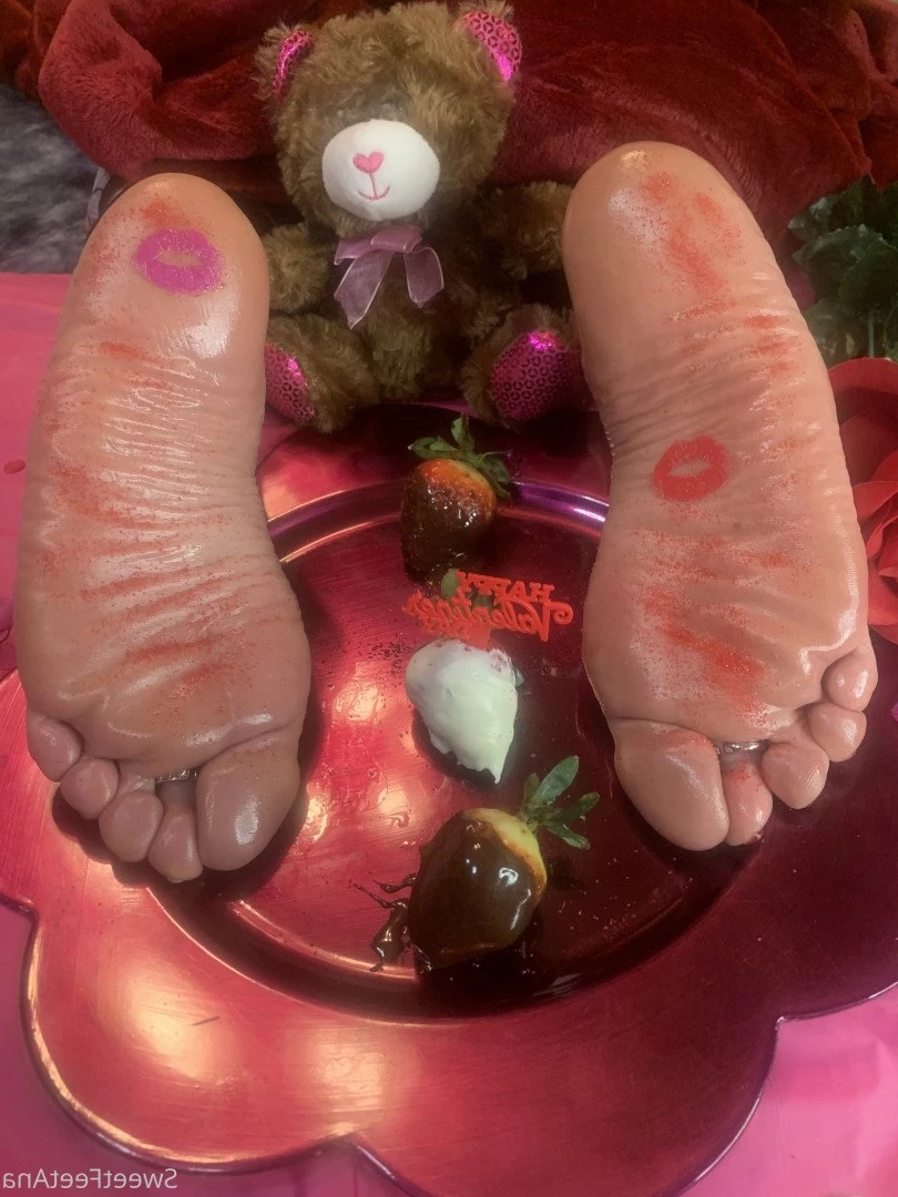 sexysweetfeetana [ sexysweetfeeta1 ] Onlyfans leaked photo 2733653 on Hotleaks.tv