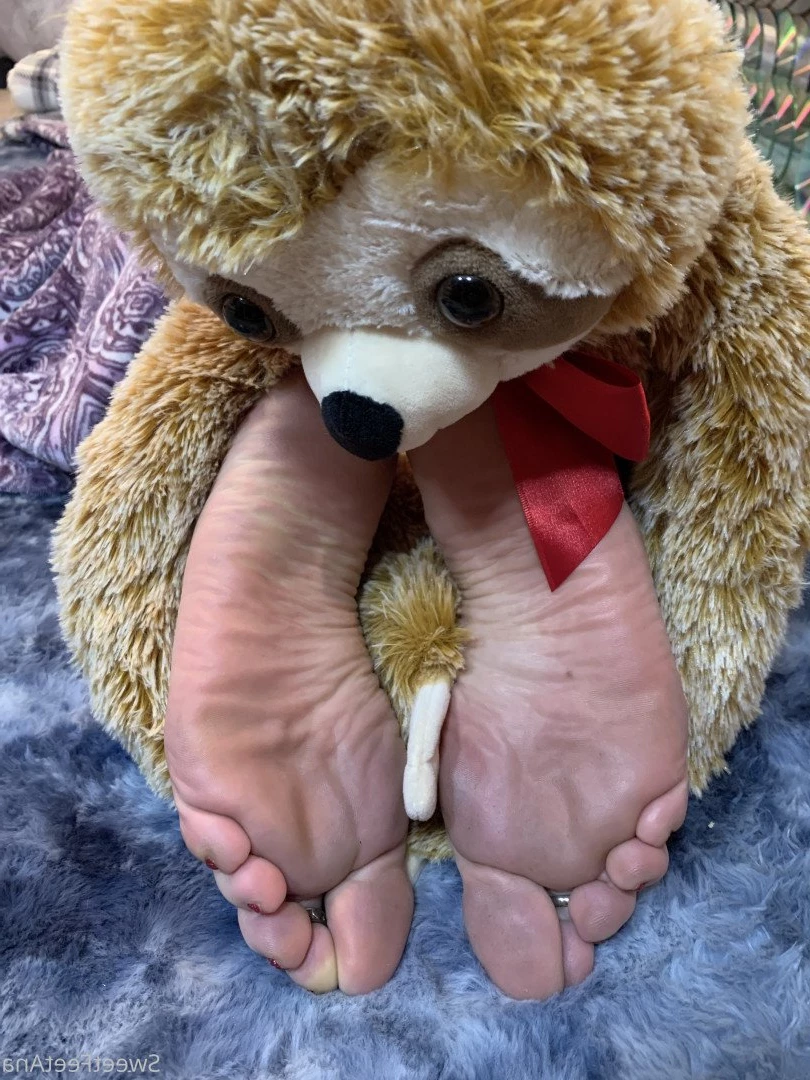 sexysweetfeetana [ sexysweetfeeta1 ] Onlyfans leaked photo 2733955 on Hotleaks.tv