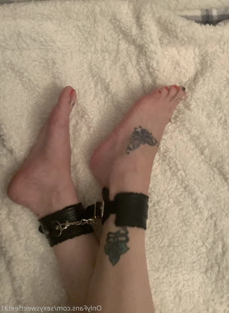 sexysweetfeetana [ sexysweetfeeta1 ] Onlyfans leaked photo 2734693 on Hotleaks.tv