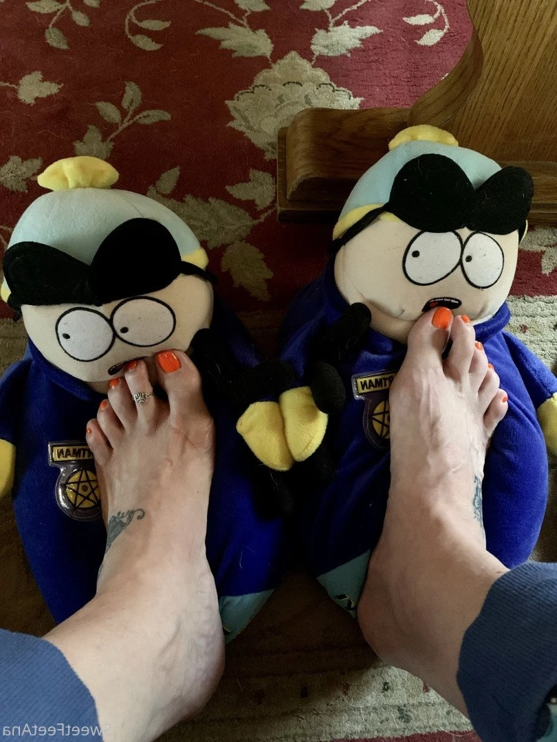 sexysweetfeetana [ sexysweetfeeta1 ] Onlyfans leaked photo 2735513 on Hotleaks.tv