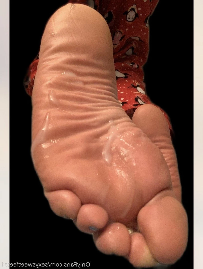sexysweetfeetana [ sexysweetfeeta1 ] Onlyfans leaked photo 2735834 on Hotleaks.tv