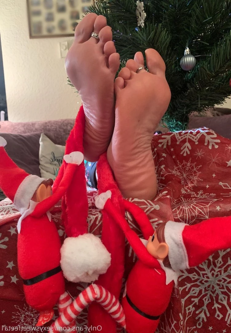 sexysweetfeetana [ sexysweetfeeta1 ] Onlyfans leaked photo 2736387 on Hotleaks.tv