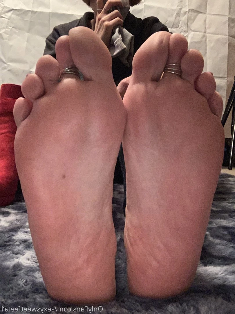 sexysweetfeetana [ sexysweetfeeta1 ] Onlyfans leaked photo 2736820 on Hotleaks.tv