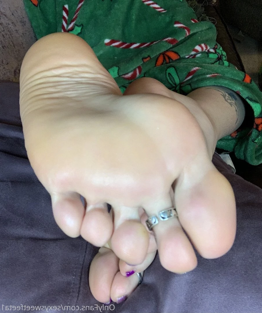 sexysweetfeetana [ sexysweetfeeta1 ] Onlyfans leaked photo 2737248 on Hotleaks.tv