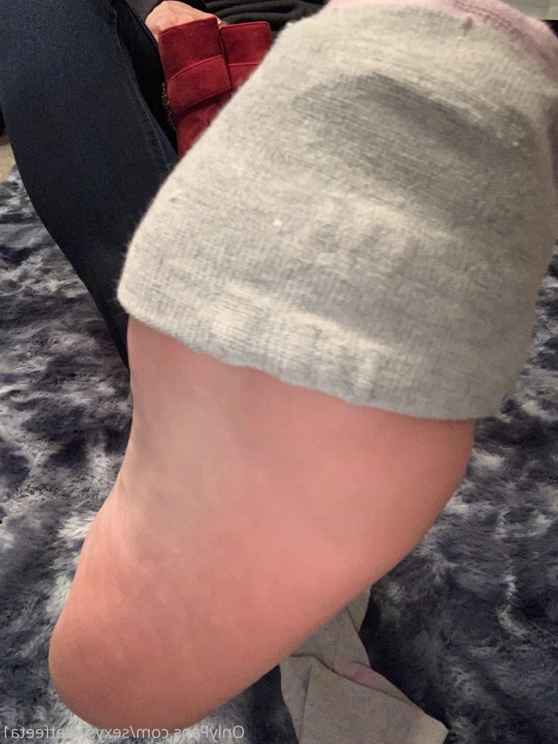 sexysweetfeetana [ sexysweetfeeta1 ] Onlyfans leaked photo 2737309 on Hotleaks.tv