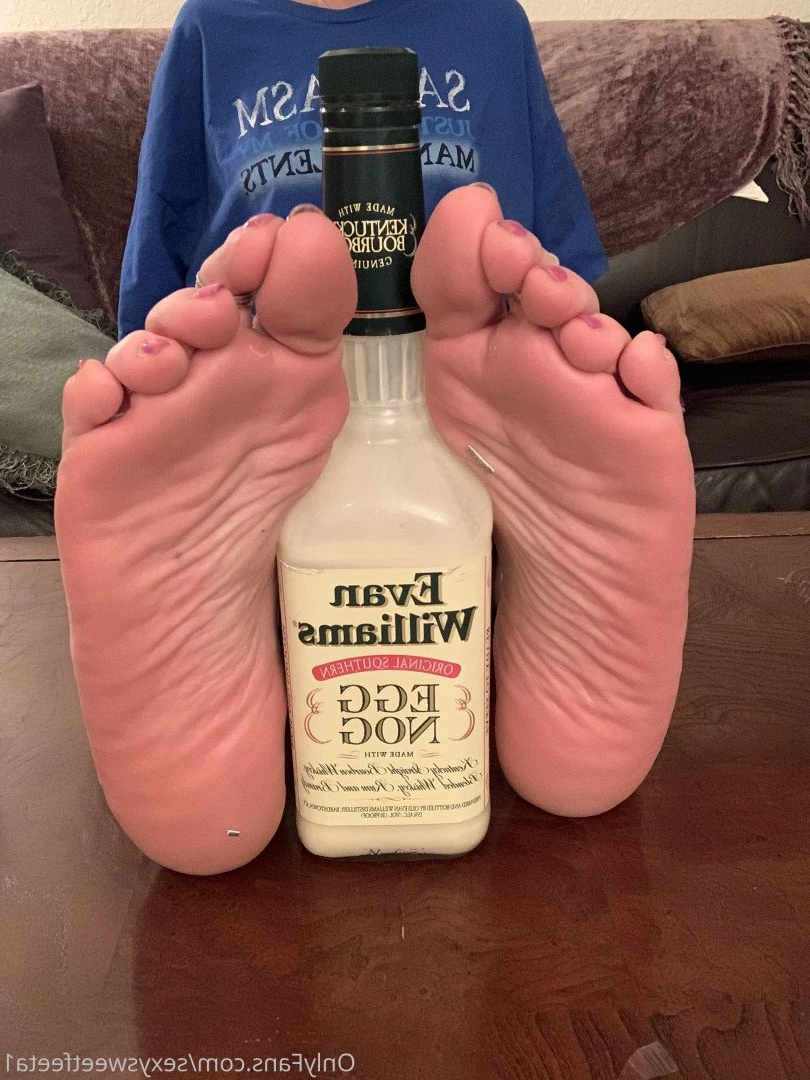 sexysweetfeetana [ sexysweetfeeta1 ] Onlyfans leaked photo 2737407 on Hotleaks.tv