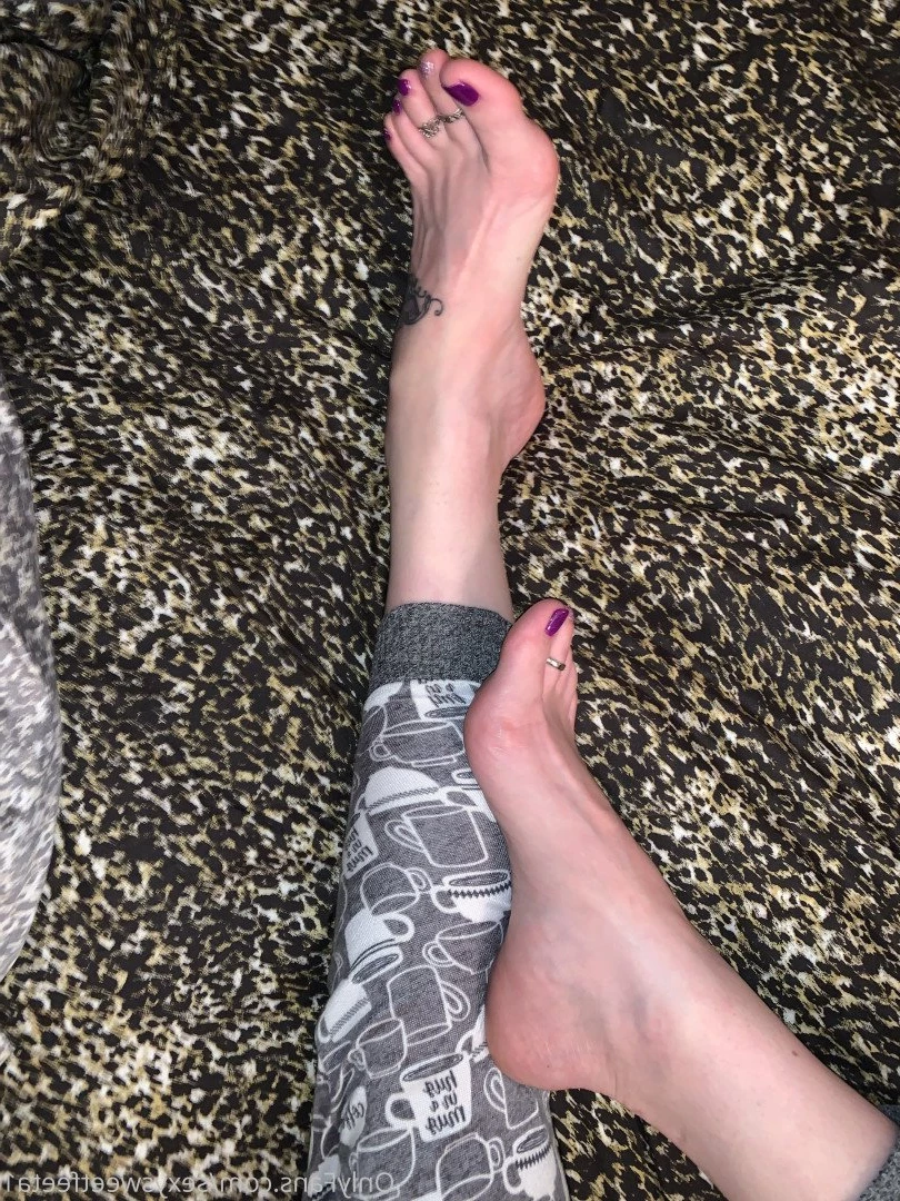 sexysweetfeetana [ sexysweetfeeta1 ] Onlyfans leaked photo 2738303 on Hotleaks.tv