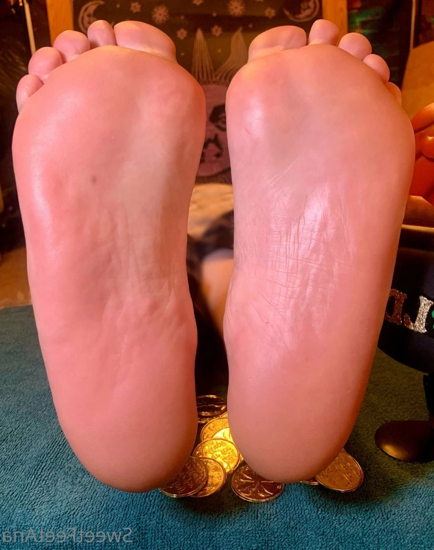 sexysweetfeetana [ sexysweetfeeta1 ] Onlyfans leaked photo 2738397 on Hotleaks.tv