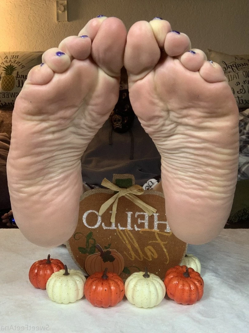 sexysweetfeetana [ sexysweetfeeta1 ] Onlyfans leaked photo 2738639 on Hotleaks.tv