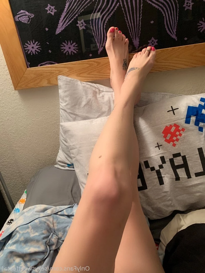 sexysweetfeetana [ sexysweetfeeta1 ] Onlyfans leaked photo 2738826 on Hotleaks.tv