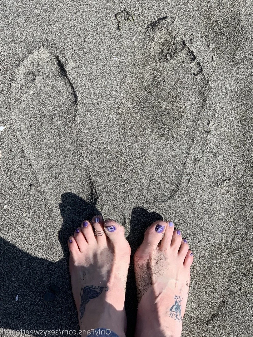 sexysweetfeetana [ sexysweetfeeta1 ] Onlyfans leaked photo 2740393 on Hotleaks.tv