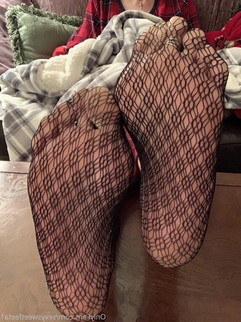 sexysweetfeetana [ sexysweetfeeta1 ] Onlyfans leaked photo 2740653 on Hotleaks.tv