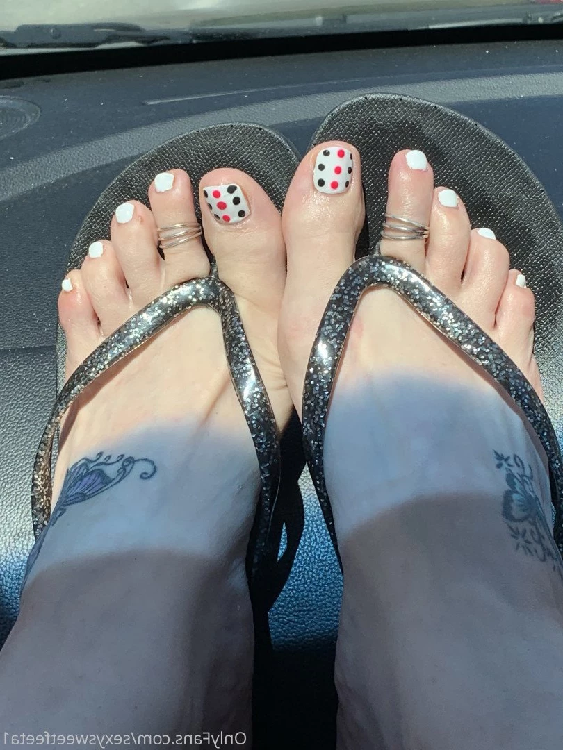 sexysweetfeetana [ sexysweetfeeta1 ] Onlyfans leaked photo 2741756 on Hotleaks.tv