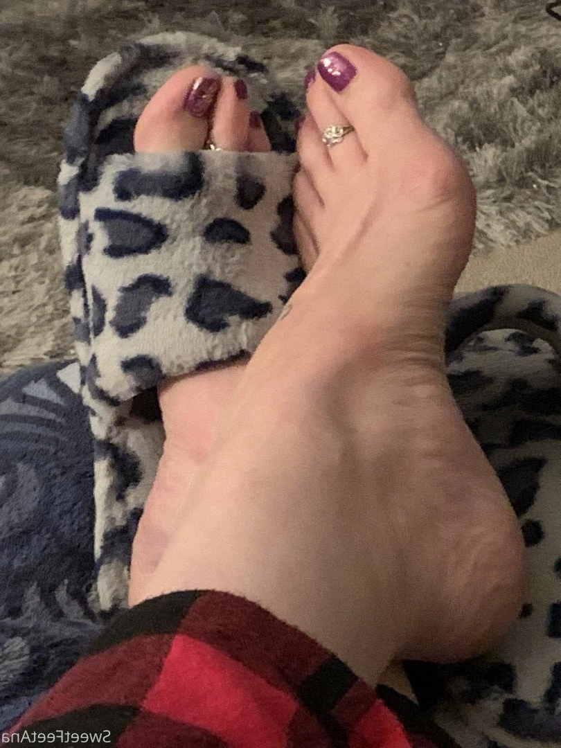 sexysweetfeetana [ sexysweetfeeta1 ] Onlyfans leaked photo 2741782 on Hotleaks.tv