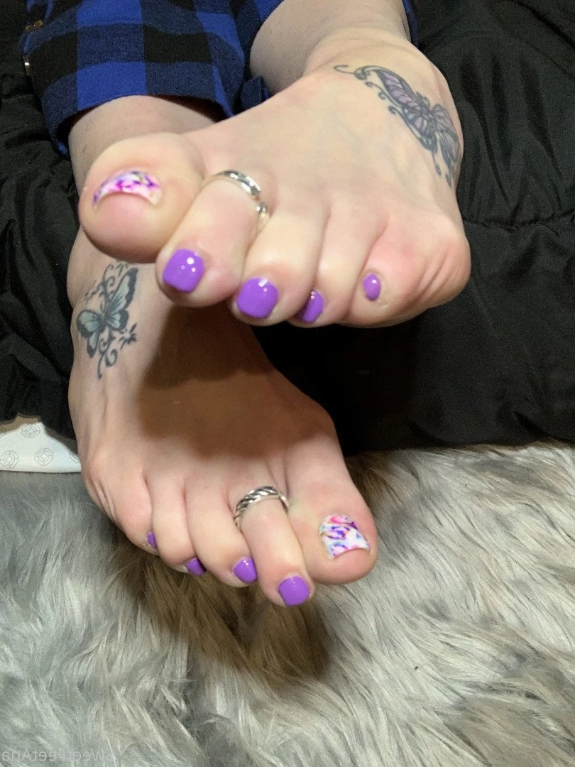 sexysweetfeetana [ sexysweetfeeta1 ] Onlyfans leaked photo 2742933 on Hotleaks.tv