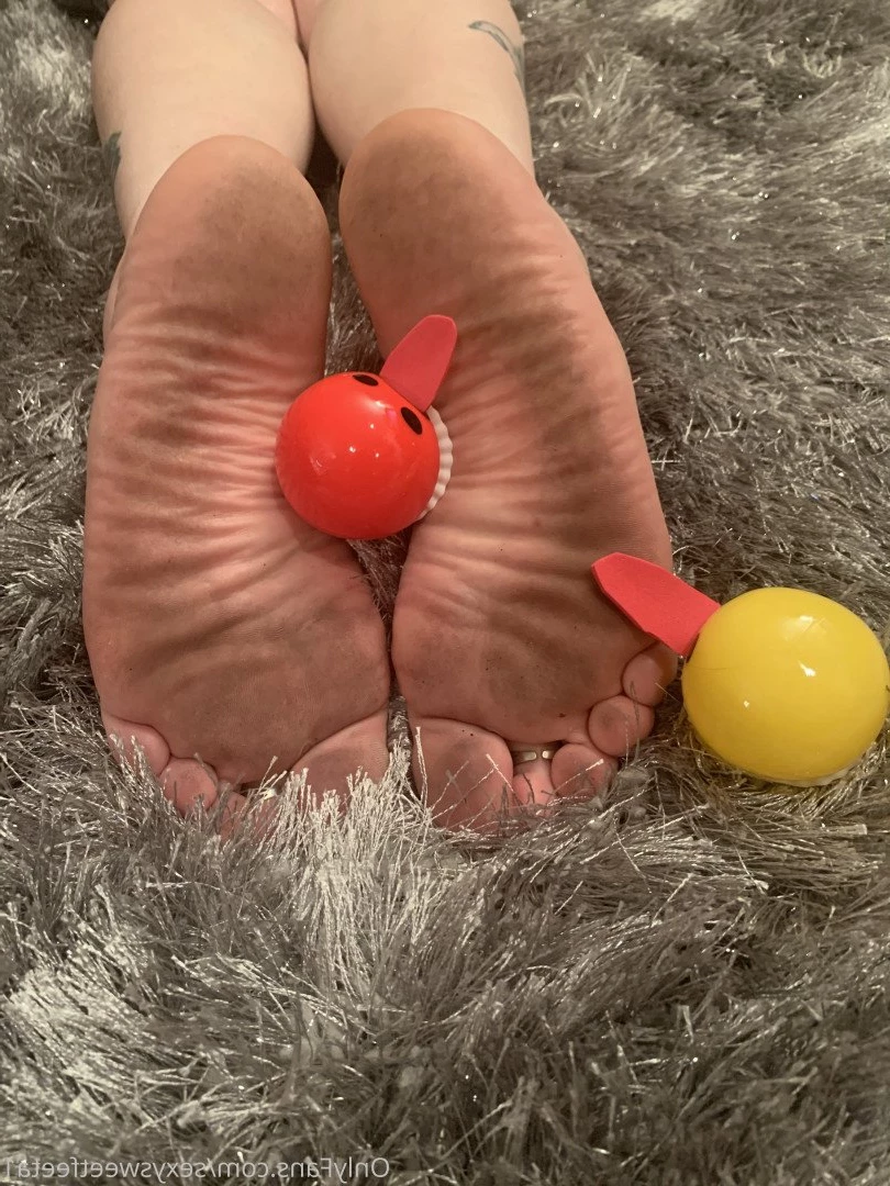 sexysweetfeetana [ sexysweetfeeta1 ] Onlyfans leaked photo 2743058 on Hotleaks.tv