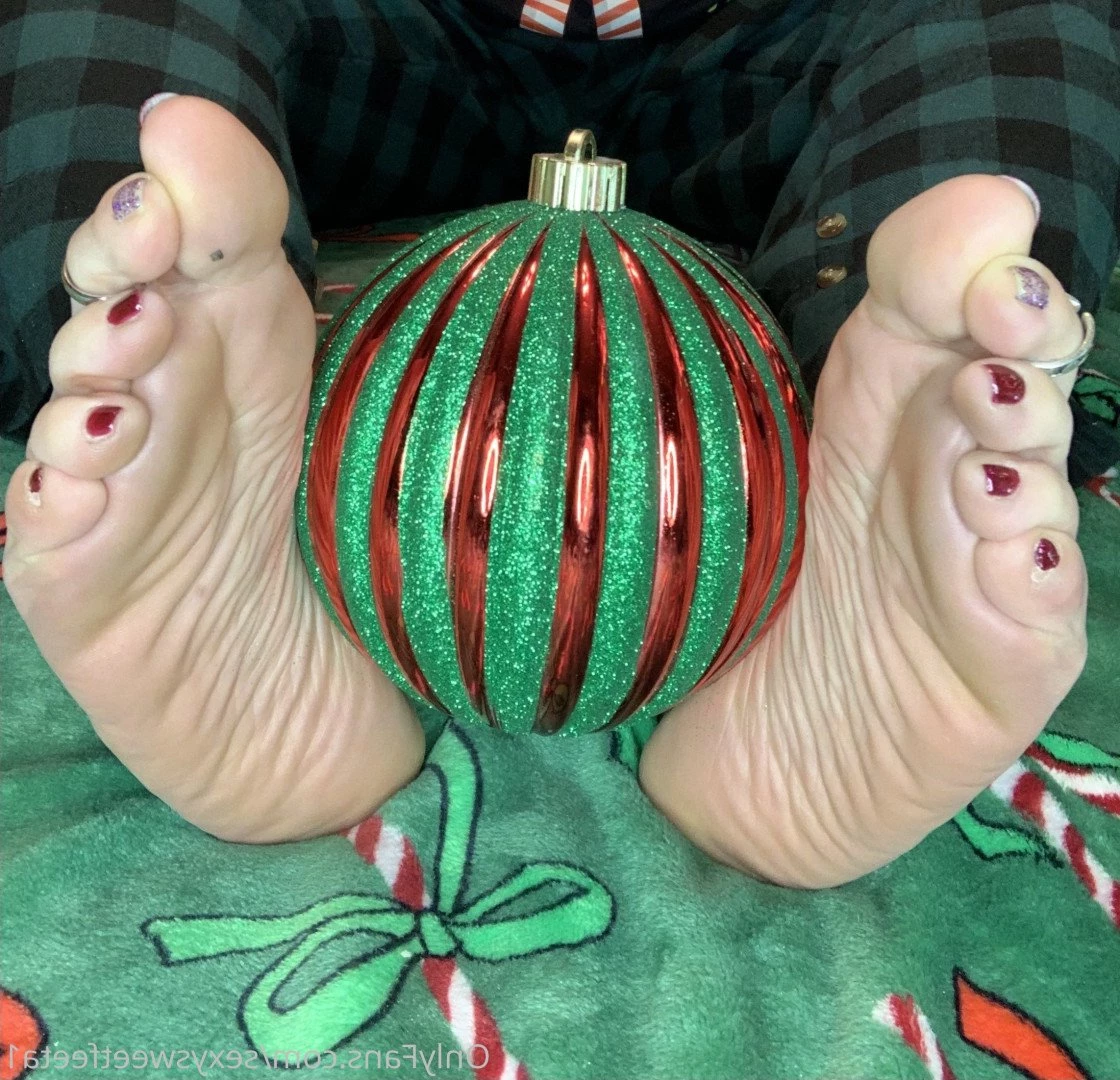 sexysweetfeetana [ sexysweetfeeta1 ] Onlyfans leaked photo 2743554 on Hotleaks.tv