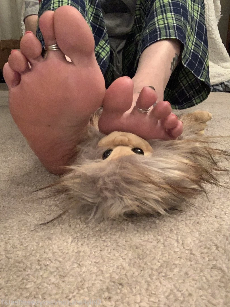 sexysweetfeetana [ sexysweetfeeta1 ] Onlyfans leaked photo 2743681 on Hotleaks.tv