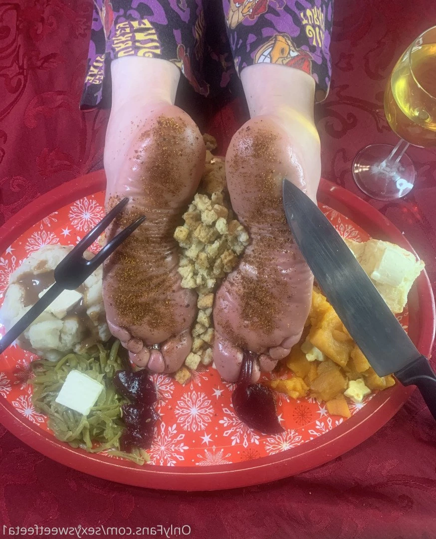 sexysweetfeetana [ sexysweetfeeta1 ] Onlyfans leaked photo 2743989 on Hotleaks.tv