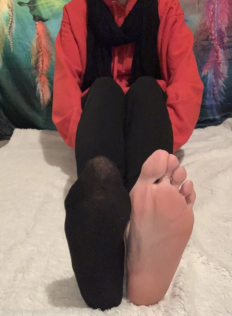 sexysweetfeetana [ sexysweetfeeta1 ] Onlyfans leaked photo 2744791 on Hotleaks.tv