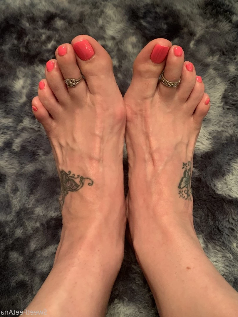 sexysweetfeetana [ sexysweetfeeta1 ] Onlyfans leaked photo 2745035 on Hotleaks.tv