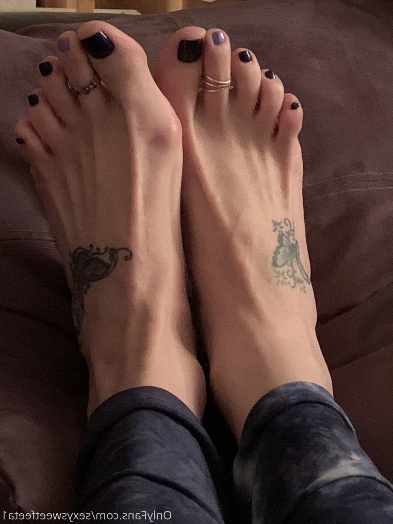 sexysweetfeetana [ sexysweetfeeta1 ] Onlyfans leaked photo 2745790 on Hotleaks.tv