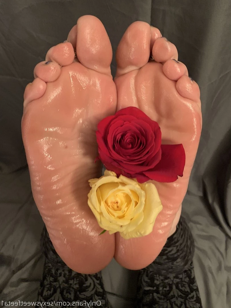 sexysweetfeetana [ sexysweetfeeta1 ] Onlyfans leaked photo 2745929 on Hotleaks.tv