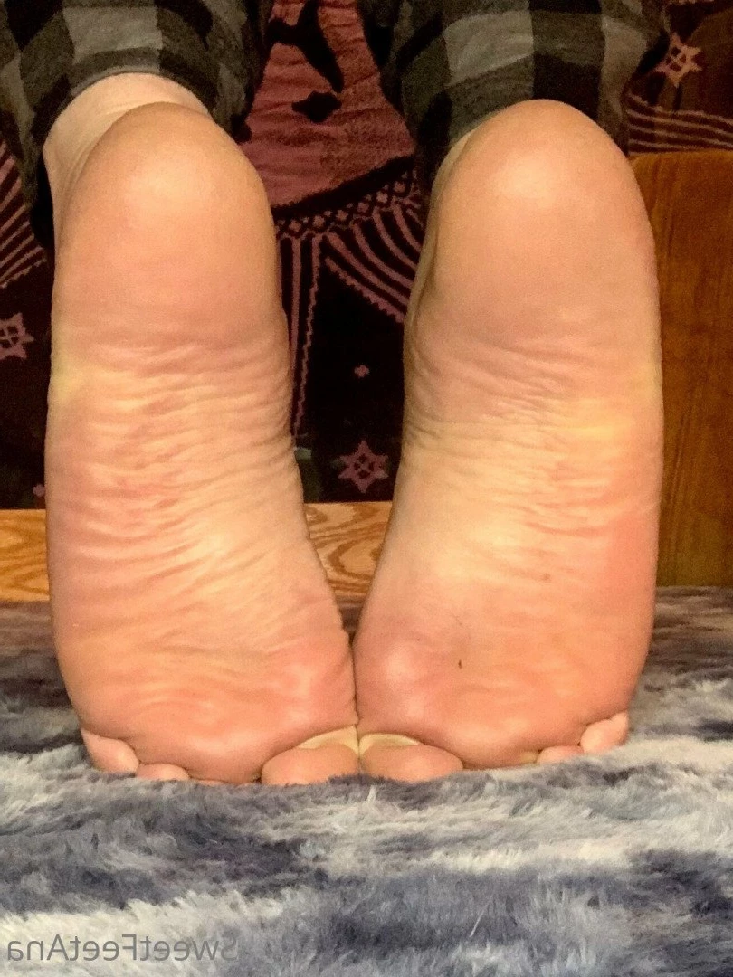 sexysweetfeetana [ sexysweetfeeta1 ] Onlyfans leaked photo 2746062 on Hotleaks.tv