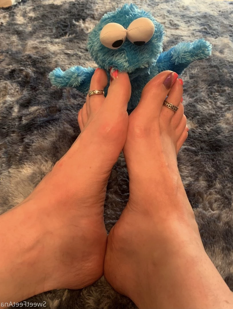 sexysweetfeetana [ sexysweetfeeta1 ] Onlyfans leaked photo 2746627 on Hotleaks.tv