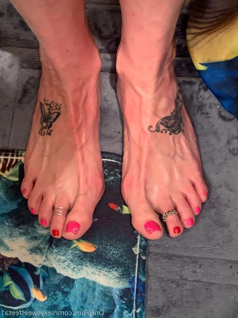 sexysweetfeetana [ sexysweetfeeta1 ] Onlyfans leaked photo 2746652 on Hotleaks.tv