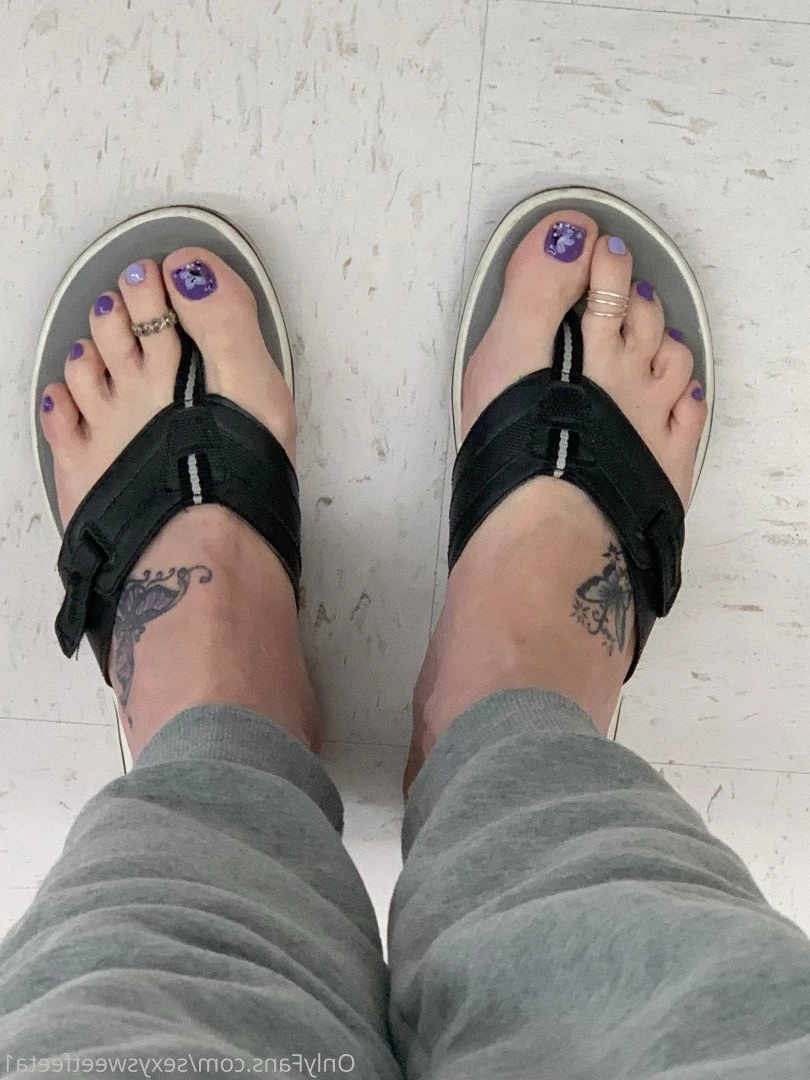 sexysweetfeetana [ sexysweetfeeta1 ] Onlyfans leaked photo 2746806 on Hotleaks.tv