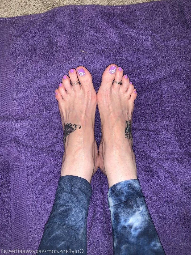 sexysweetfeetana [ sexysweetfeeta1 ] Onlyfans leaked photo 2747205 on Hotleaks.tv