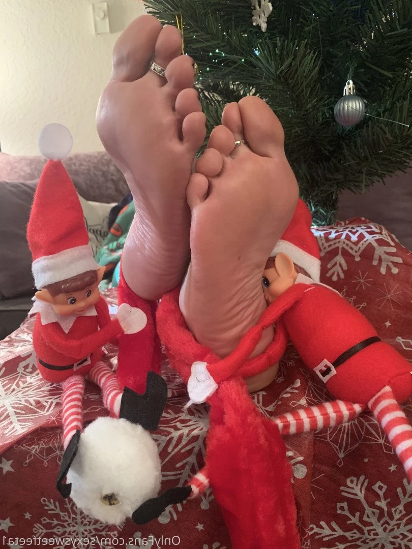 sexysweetfeetana [ sexysweetfeeta1 ] Onlyfans leaked photo 2747455 on Hotleaks.tv