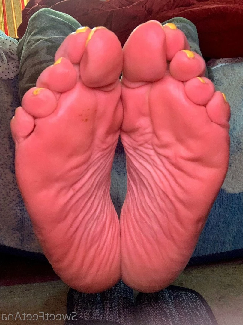 sexysweetfeetana [ sexysweetfeeta1 ] Onlyfans leaked photo 2748218 on Hotleaks.tv