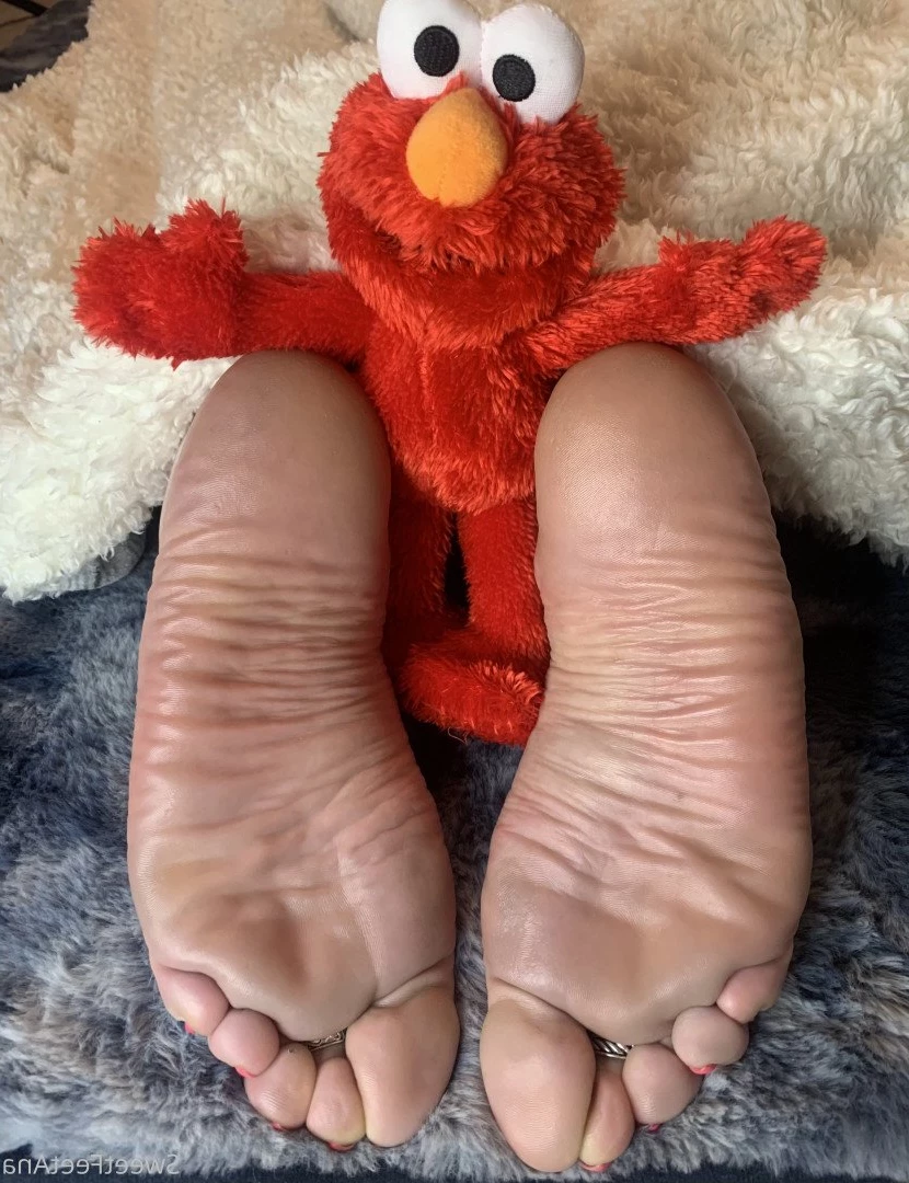 sexysweetfeetana [ sexysweetfeeta1 ] Onlyfans leaked photo 2749039 on Hotleaks.tv