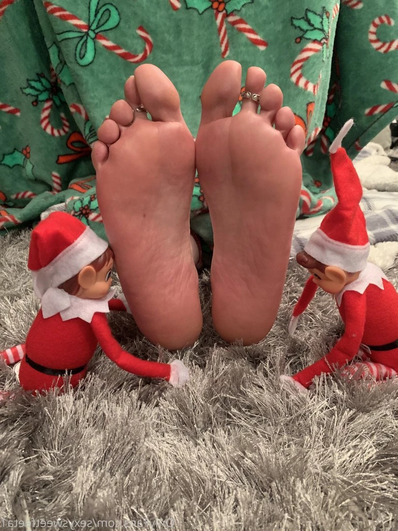 sexysweetfeetana [ sexysweetfeeta1 ] Onlyfans leaked photo 2749156 on Hotleaks.tv