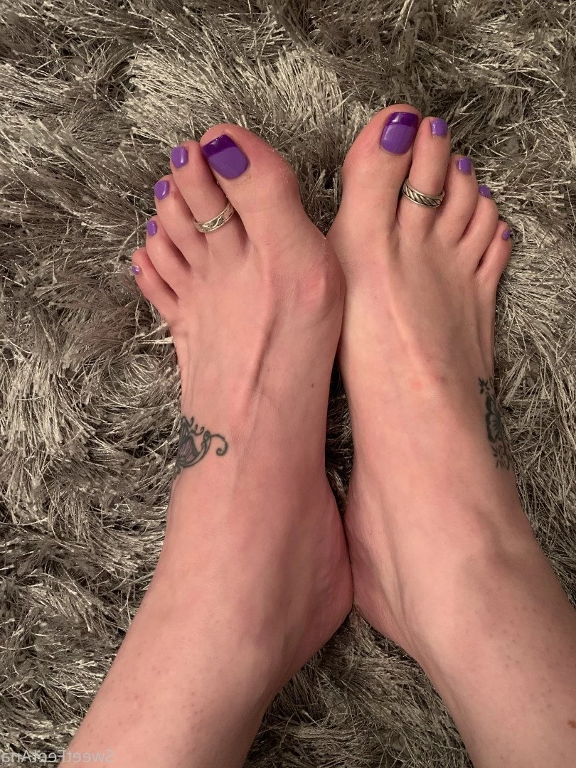 sexysweetfeetana [ sexysweetfeeta1 ] Onlyfans leaked photo 2749772 on Hotleaks.tv
