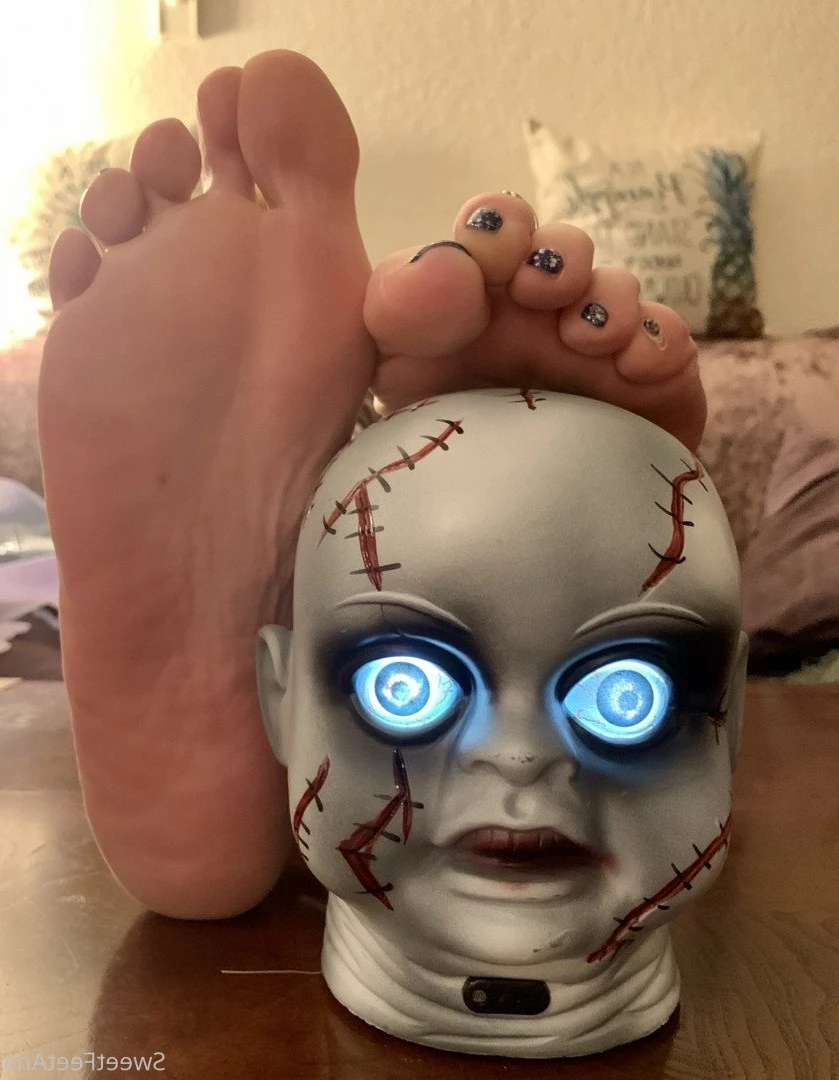 sexysweetfeetana [ sexysweetfeeta1 ] Onlyfans leaked photo 2750777 on Hotleaks.tv