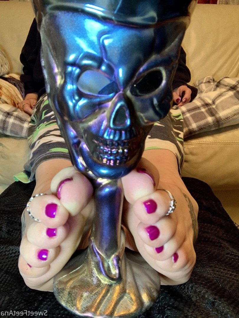 sexysweetfeetana [ sexysweetfeeta1 ] Onlyfans leaked photo 2750998 on Hotleaks.tv