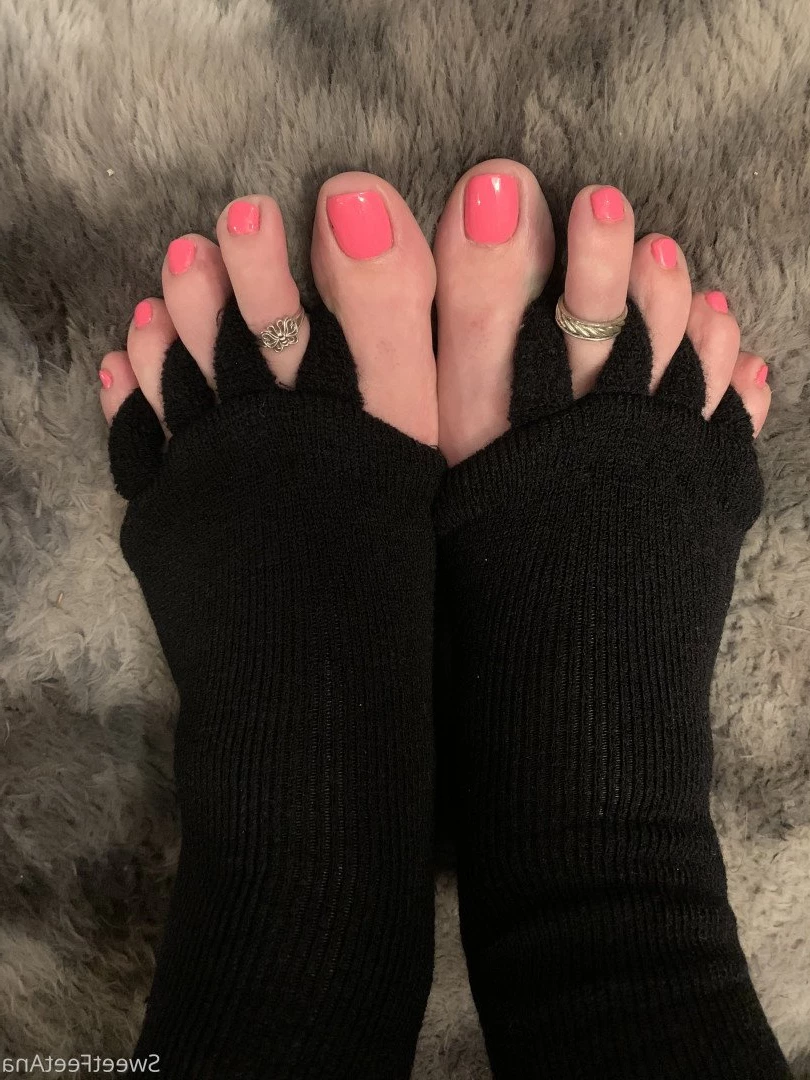 sexysweetfeetana [ sexysweetfeeta1 ] Onlyfans leaked photo 2754178 on Hotleaks.tv