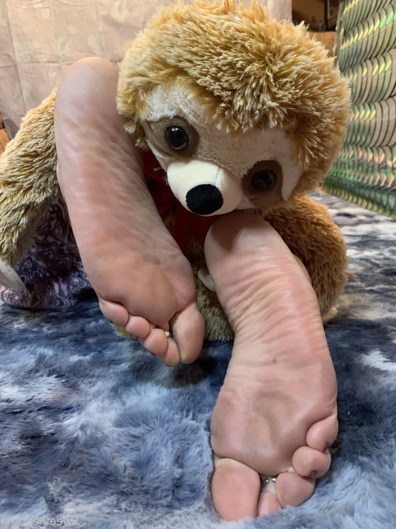 sexysweetfeetana [ sexysweetfeeta1 ] Onlyfans leaked photo 2754364 on Hotleaks.tv
