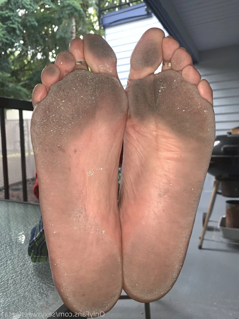 sexysweetfeetana [ sexysweetfeeta1 ] Onlyfans leaked photo 2754467 on Hotleaks.tv