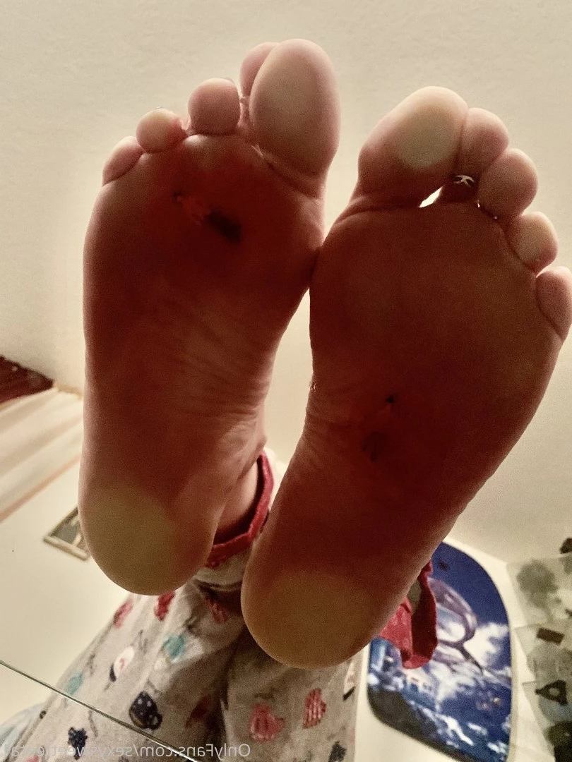 sexysweetfeetana [ sexysweetfeeta1 ] Onlyfans leaked photo 2754624 on Hotleaks.tv