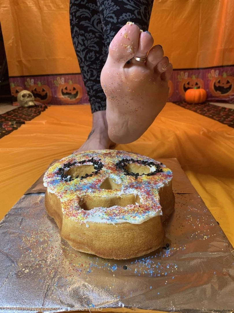 sexysweetfeetana [ sexysweetfeeta1 ] Onlyfans leaked photo 2754852 on Hotleaks.tv